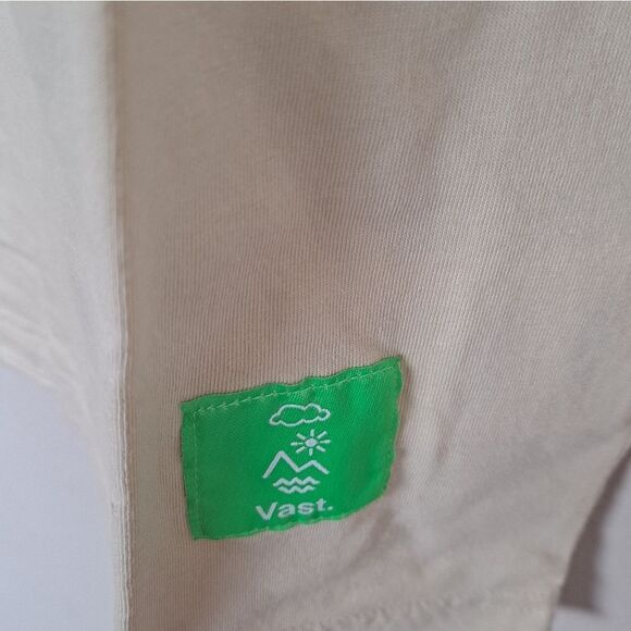 NWT VAST Men’s Short Sleeve Climate Change Graphic Tee Shirt - Picture 3 of 6